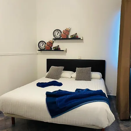 Baroli Nepal. Jardín Y Piscina Privada. Playa Blanca (Lanzarote)